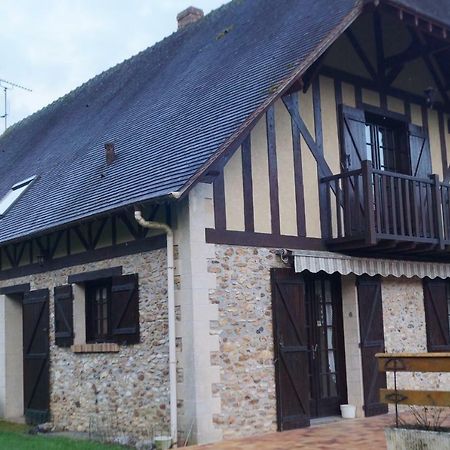 Maison Au Calme A La Campagne Saint-Pierre-de-Bailleul Экстерьер фото