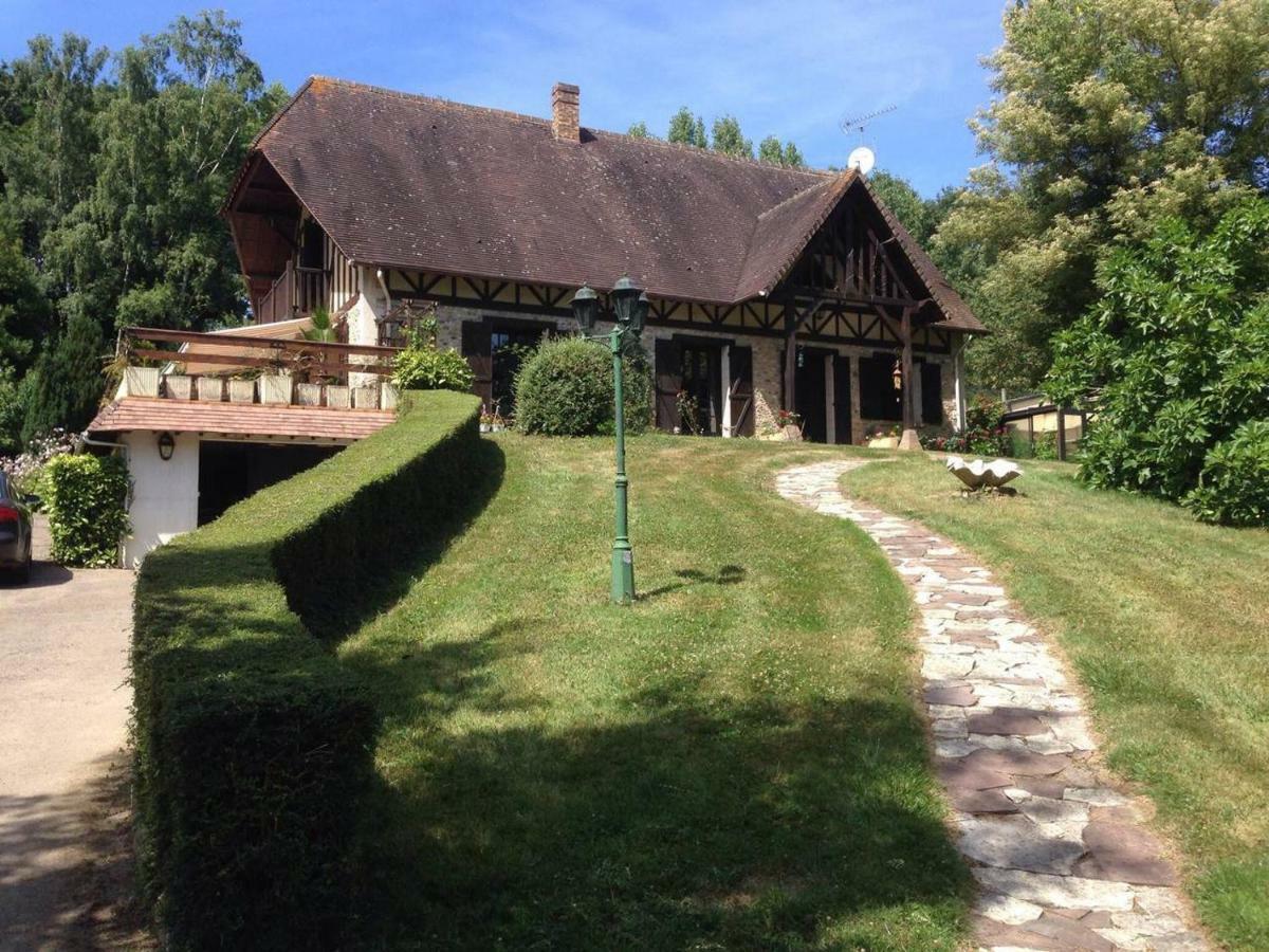 Maison Au Calme A La Campagne Saint-Pierre-de-Bailleul Экстерьер фото